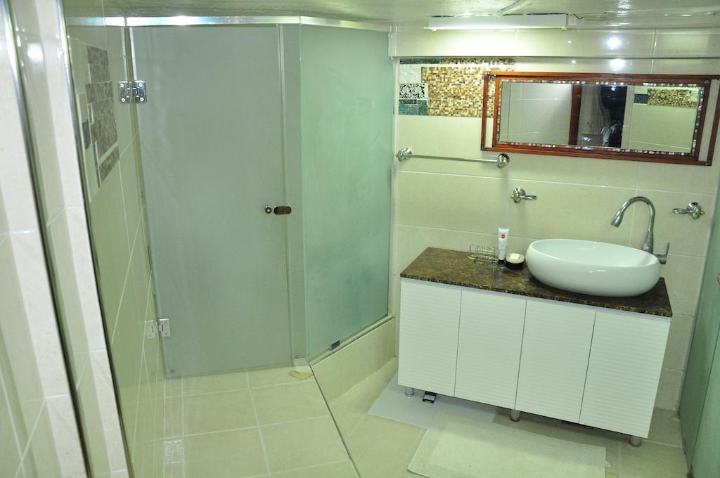 Hueahn Hanok Guesthouse Сеул Экстерьер фото